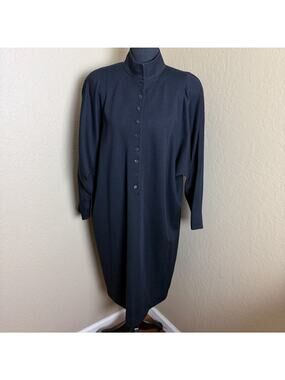 Vintage Le Crillon Paris New York 100% Wool Mock Neck Sweater Dress Black